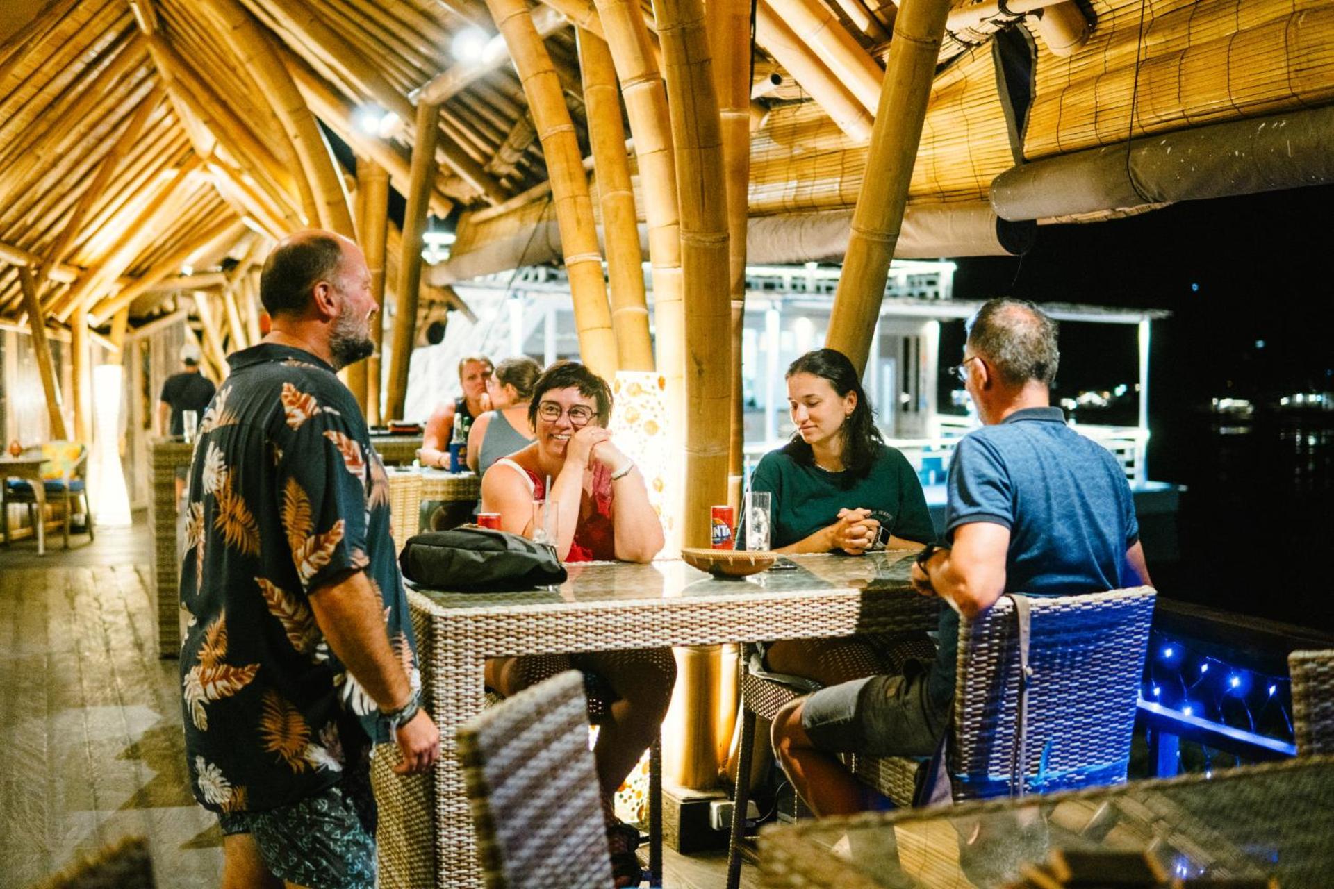 Nusa View - Oceanfront Rentals Nusa Lembongan  Ngoại thất bức ảnh